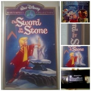 Walt Disney s...sword in the stone vhs